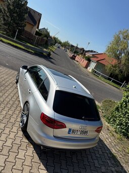 Audi a4 b8 2.0 TDi 105 kw s line - 3