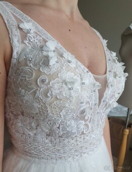 Romantické svatební šaty - 3