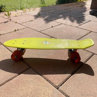Pennyboard svítící - 3