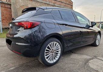 Opel Astra IV 1.6 CDTI 81kw Cosmo - 3