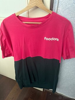 Batoh foodora +bunda, tričko - 3