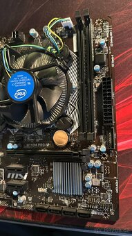 MSI H110M PRO-VH + i3-6100 (2C/4T) - 3