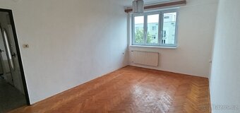 Prodej bytu 2+1 Havl.Brod Pražská - 3