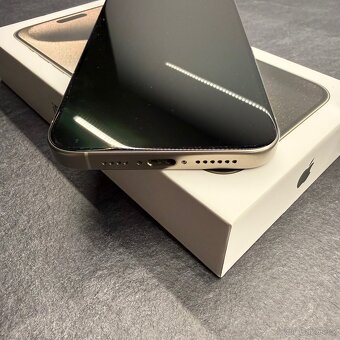 IPhone 15 pro max - 3