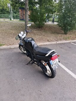 Suzuki GS500 E - 3