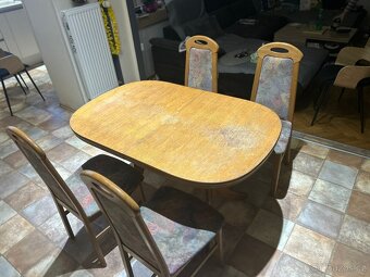 Prodám jídelní stůl a židle - 3