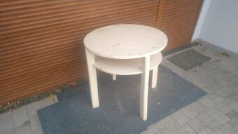 3x Židle +stůl - 3