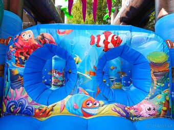 Skákací hrad - překážková dráha - 3