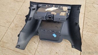 Úchyt spínačů škoda 5J1 858089B - 3