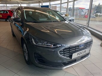 Nový Ford Focus Kombi Titanium - 3