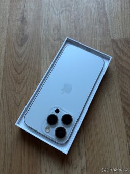 Apple iPhone 15 Pro 128GB bílý - 3