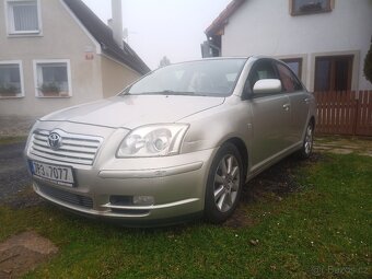 toyota avensis 2,0D r.v.2003 - 3