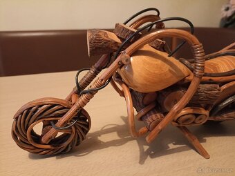 Dřevěný model motocyklu - 3