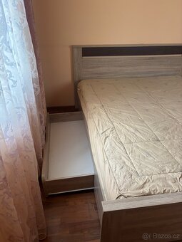 Postel s úložnými prostory - 3