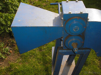štěpkovač špalíkovač - 3