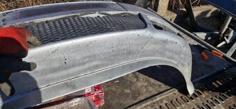 Predni naraznik Audi A6 S6 4B C5 - 3