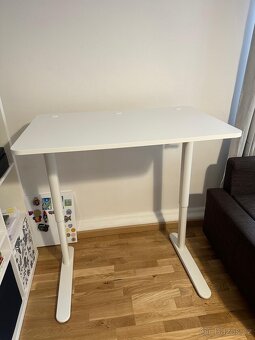 Ikea RELATERA polohovací stůl - 3