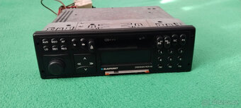 Rádio Mitsubishi carisma - 3
