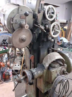 Prodám automat na broušení pilových kotoučů, SLEVA - 3