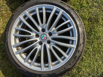 Kola Alfa Romeo Giulia - 3
