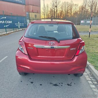 Toyota Yaris 1.33 VVT-i Luna 73kw Švýcarsko - 3