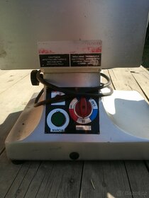Cukrářský robot - 3
