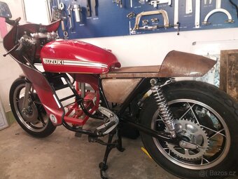 Suzuki GS 1000 E 1978 racer - 3