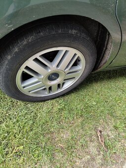 Ford Focus II 1.6tdci SPOTREBA 4L/100KM Nová STK - 3