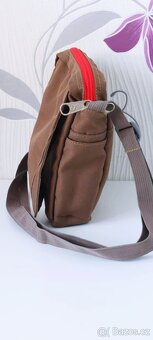 MENŠÍ CROSSBODY - 3