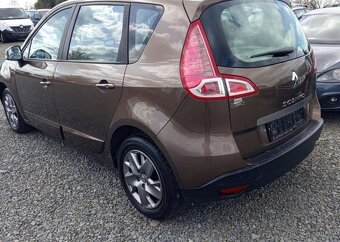 Renault Scénic 1.6 16v Kima, navi benzín manuál 81 kw - 3