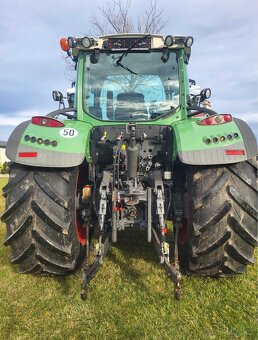 Traktor Fendt 724 Profi - 3