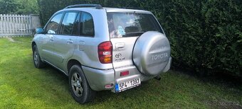 Toyota RAV4 - 3