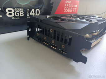 Asus DUAL Radeon RX5500XT 8G - 3