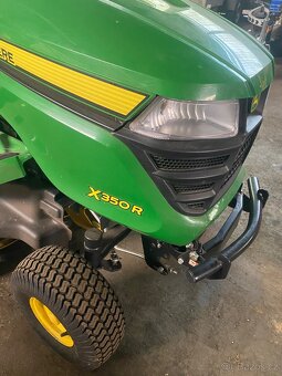 Zahradní traktor JOHN DEERE X350 R - 3