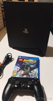 Playstation 4 PRO - 3