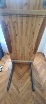 Psací stůl z masivu IKEA - 3