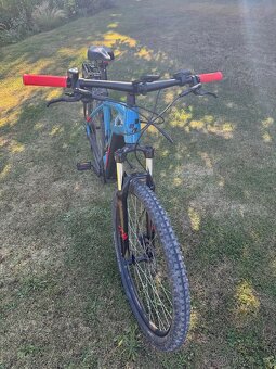 CUBE REACTION HYBRID PERFORMANCE 29" 500Wh blue´n´red - 3