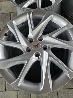 Prodám originální hliníková kola CUPRA Formentor – 18" - 3
