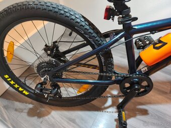 Scott Scale 24 - 3