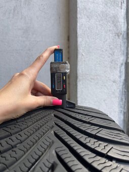 Zimní pneum 225/45/17 Michelin Alpin 5 - 3