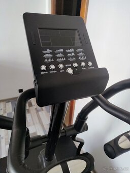 Eliptický trenažér BH Fitness EasyFlex - 3