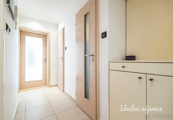 Pronájem bytu 2+kk, Sokolovská, Libeň, 20900 Kč/měs, 51 m2 - 3