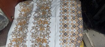 Nepouzite ubrusy na stul - 3