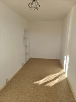 Pronájem bytu 2+1, 44m2, ul. Vrchní, Opava - 3