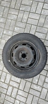 2 zimní kola 185/65R15 - 3