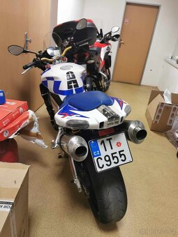 Aprilia Tuono 1000 - 3