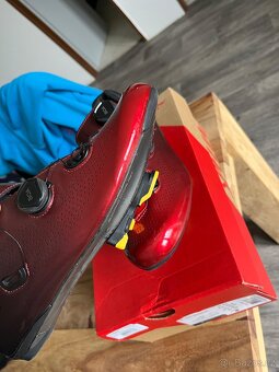 Tretry Shimano cr7 - 3