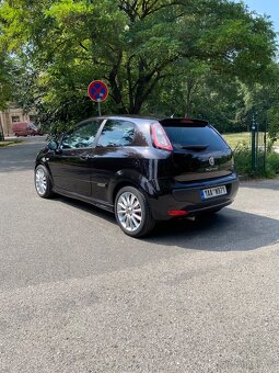 Fiat Punto EVO - 3