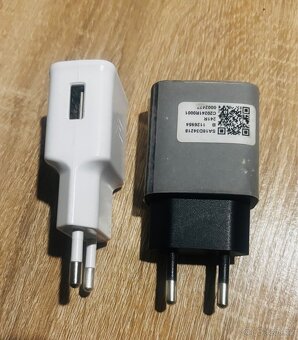 Nabíječka na sluchátka - 3