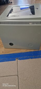 Datacom 10" nástěnní 9U - 3